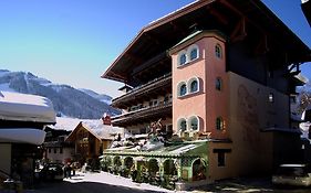 Hotel Bauer Saalbach